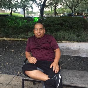 Meet your Posher, Isai